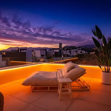 Amazing Penthouse In With Private Pool Apartment *